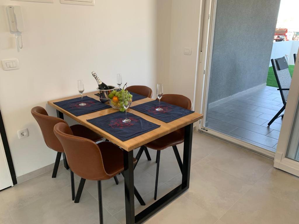 Apartmani Sunside Nin Kültér fotó
