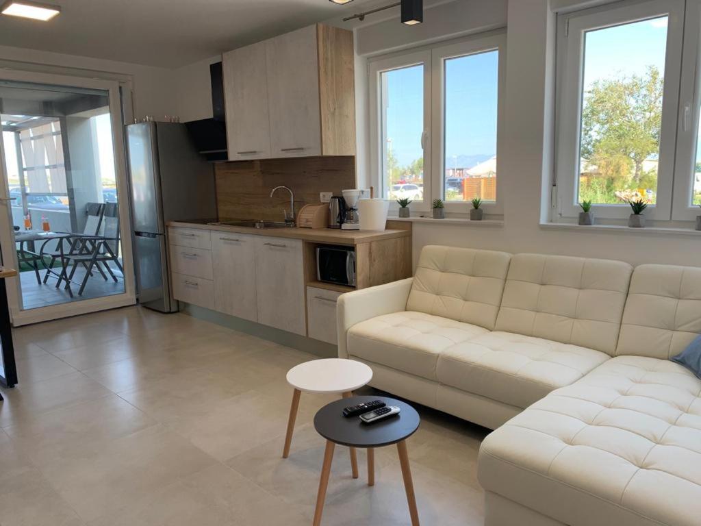 Apartmani Sunside Nin Kültér fotó